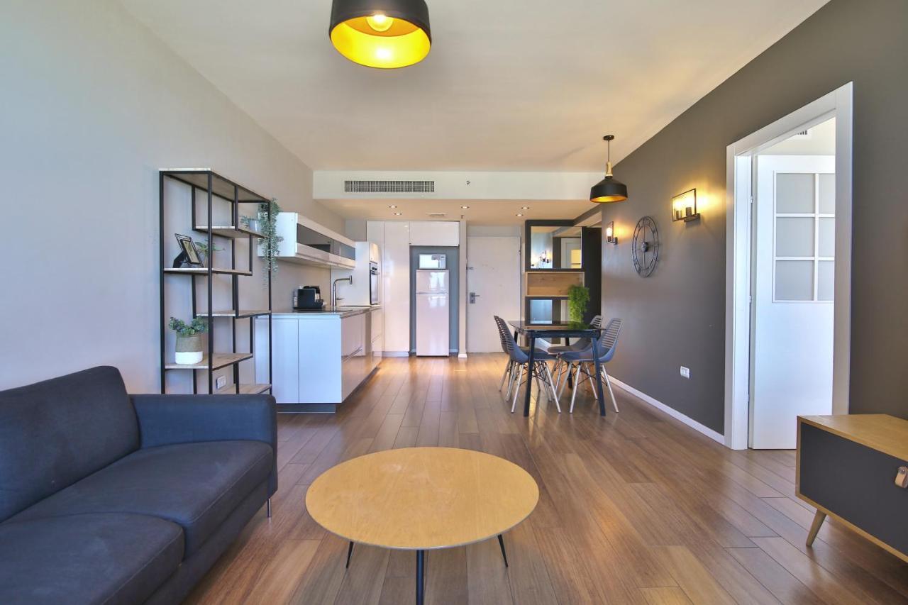 Luxury Suites By Notaly Ariel - Carmel Beach Χάιφα Εξωτερικό φωτογραφία