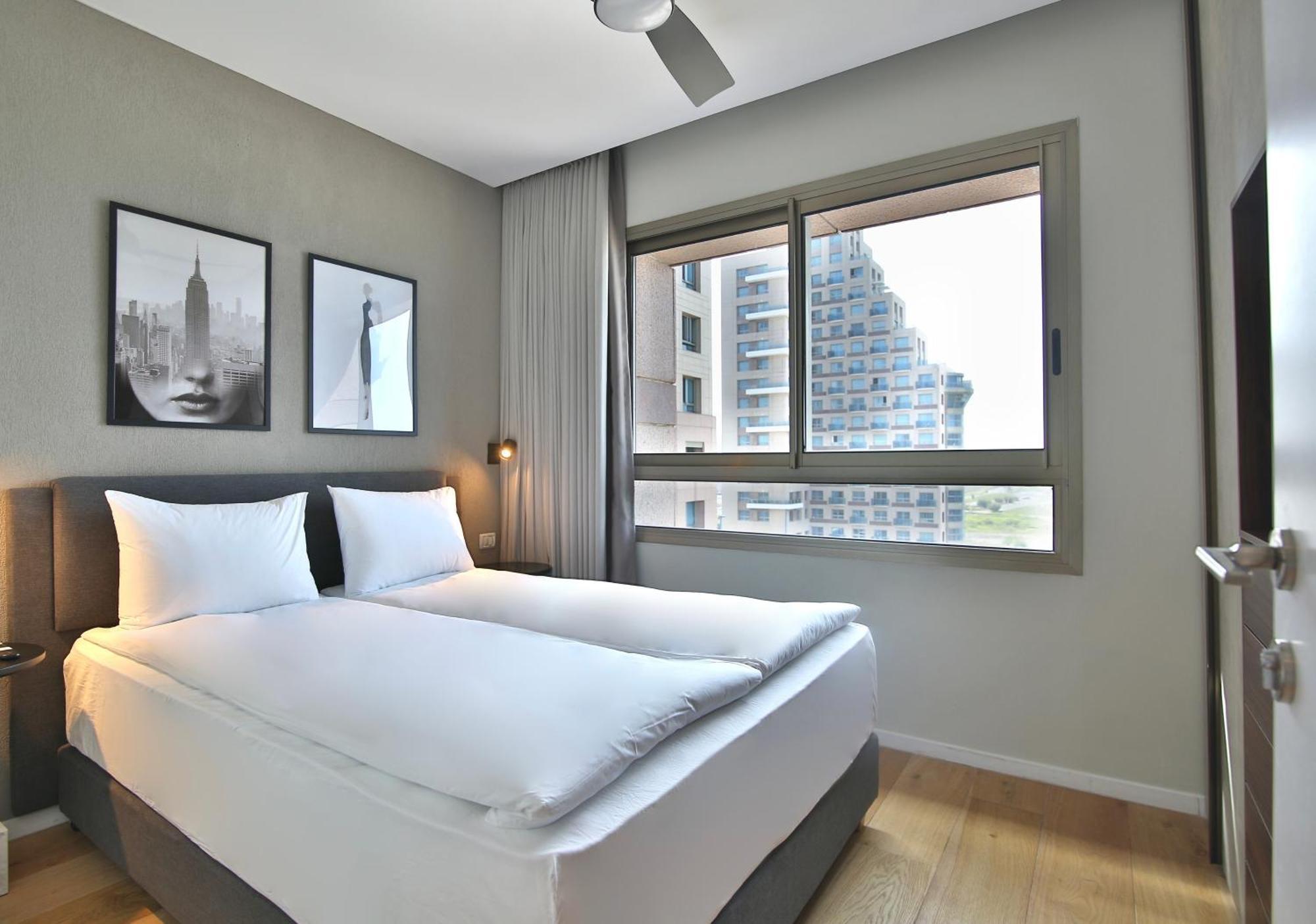 Luxury Suites By Notaly Ariel - Carmel Beach Χάιφα Εξωτερικό φωτογραφία