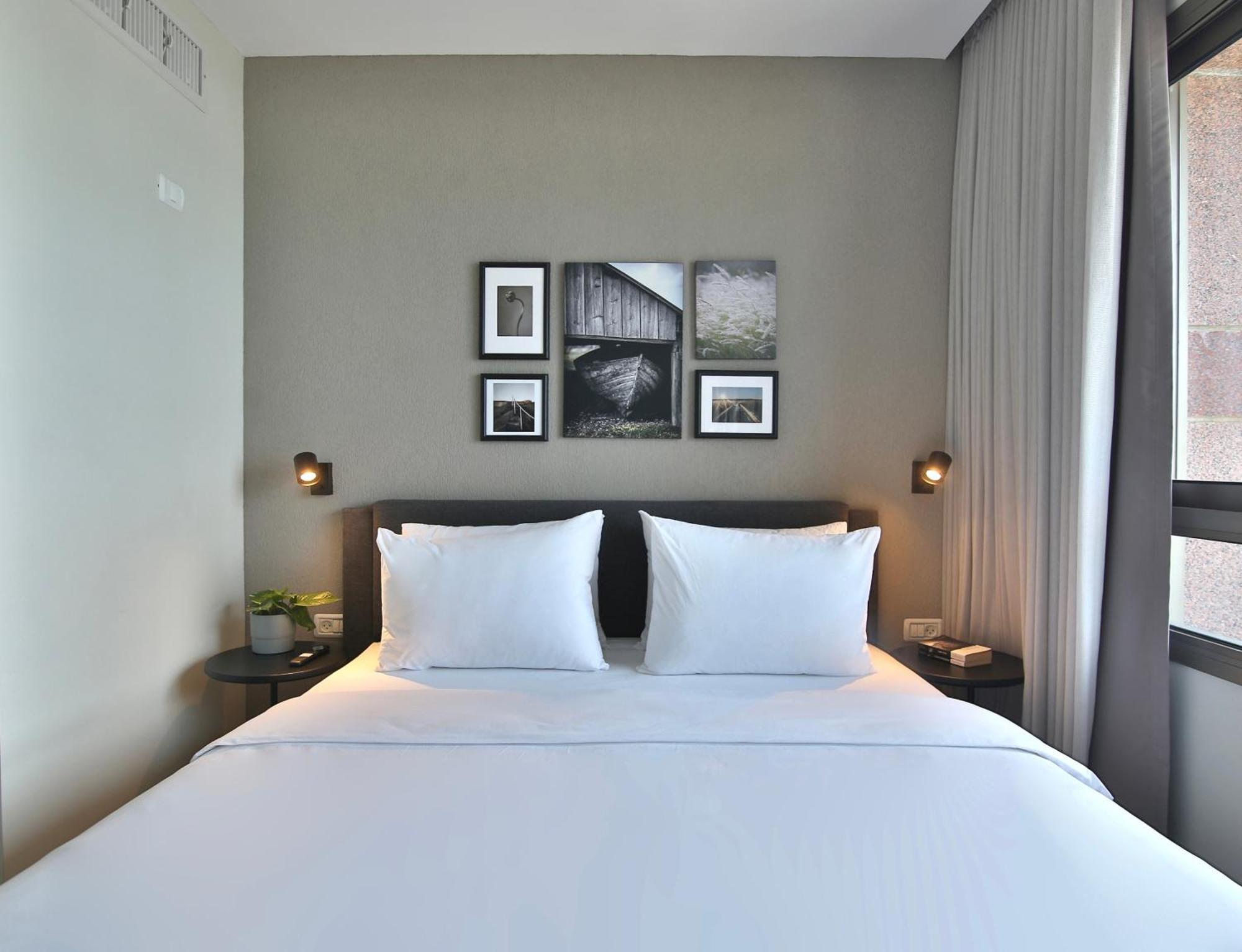 Luxury Suites By Notaly Ariel - Carmel Beach Χάιφα Δωμάτιο φωτογραφία